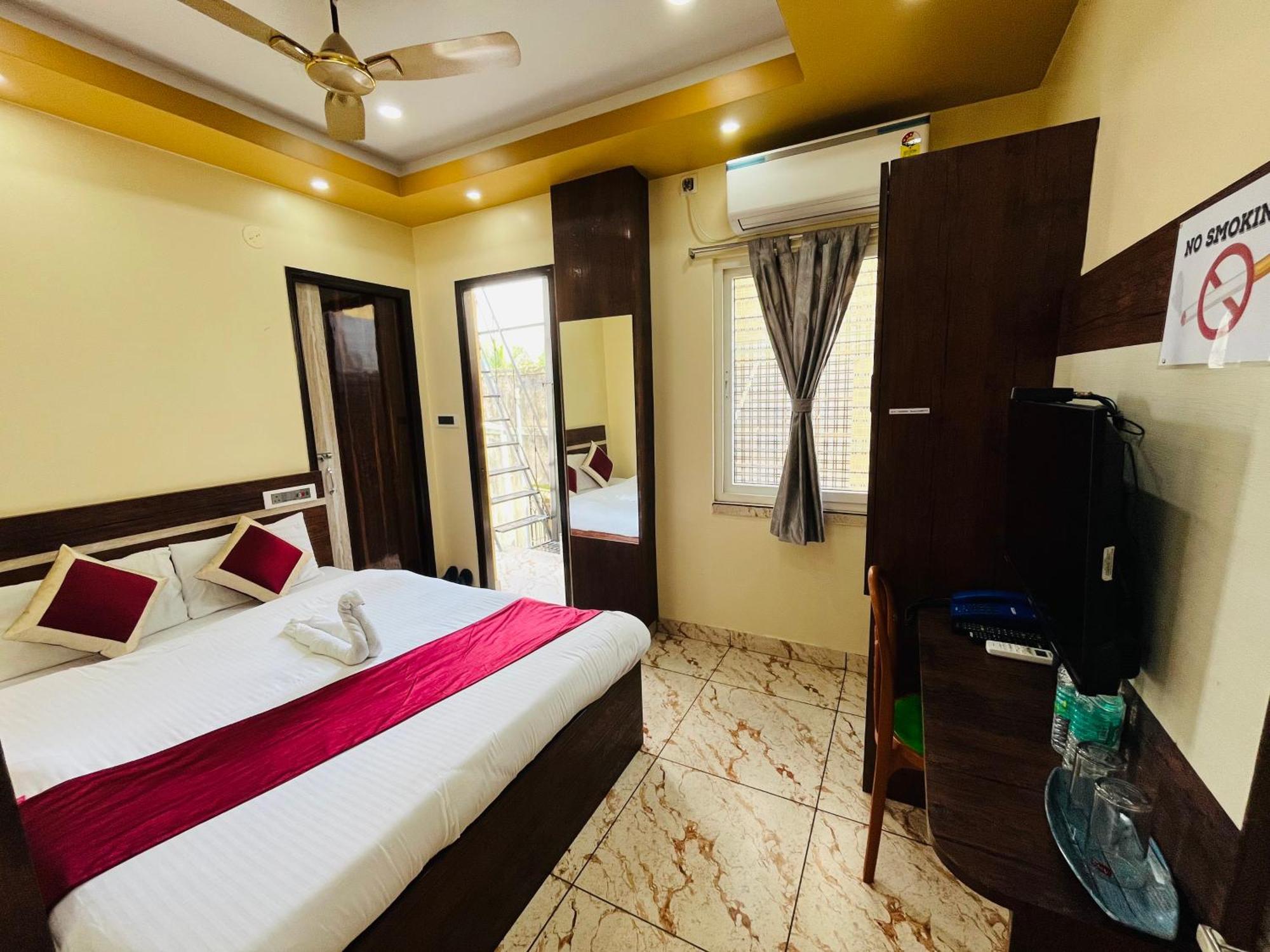 Hotel Kanan Inn Kolkata Bagian luar foto