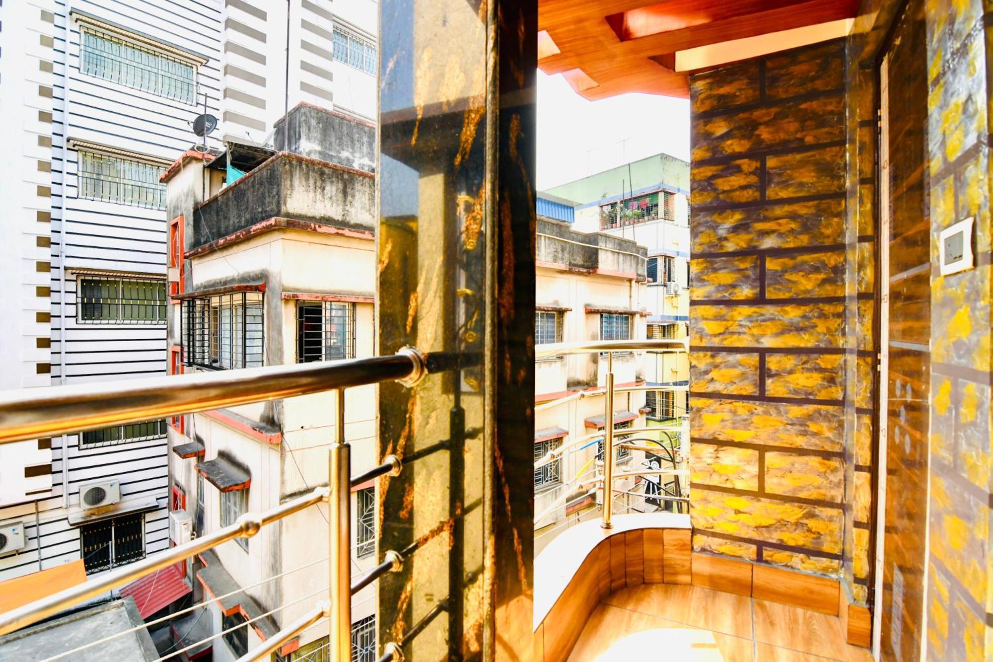 Hotel Kanan Inn Kolkata Bagian luar foto