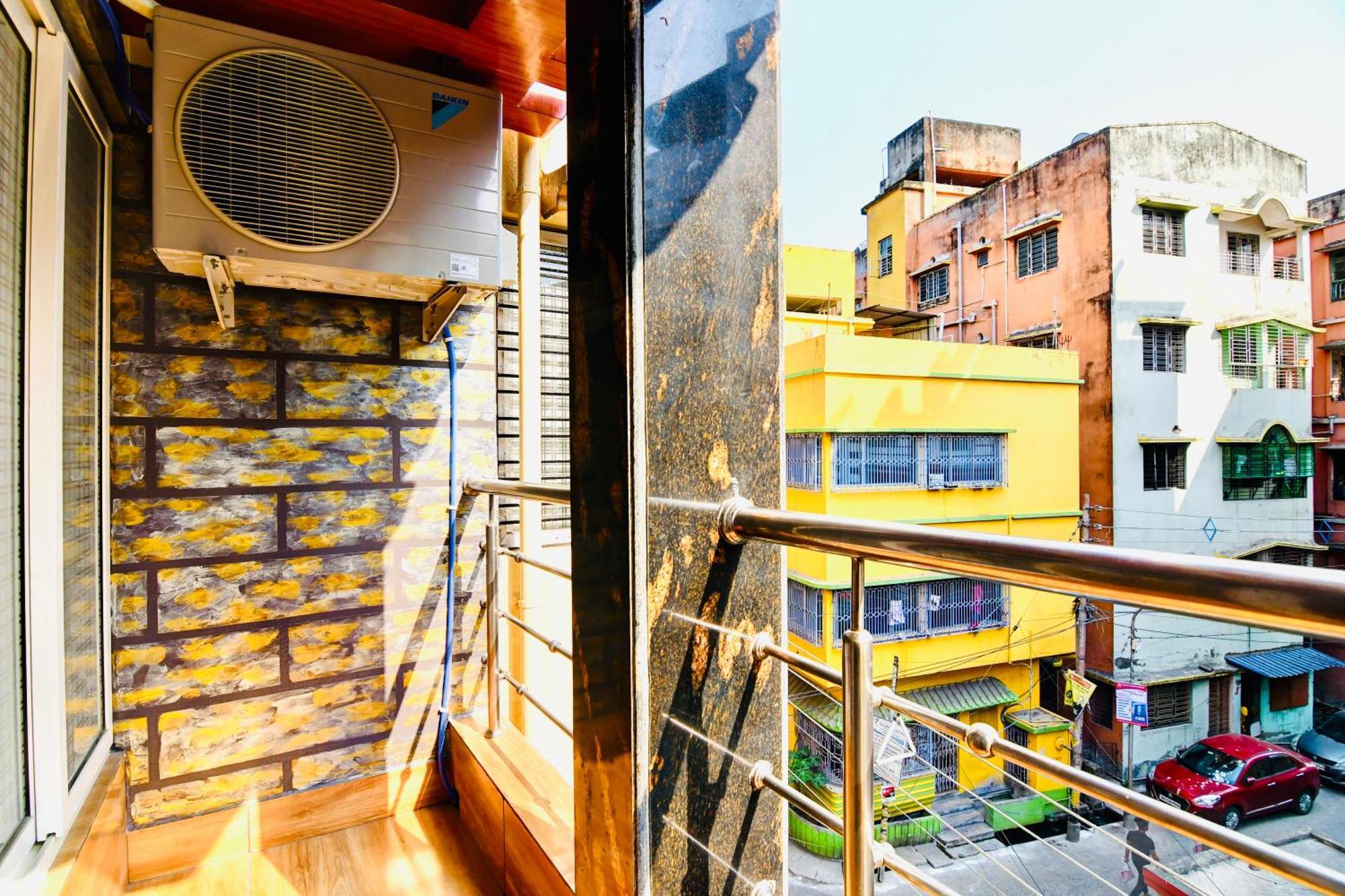 Hotel Kanan Inn Kolkata Bagian luar foto