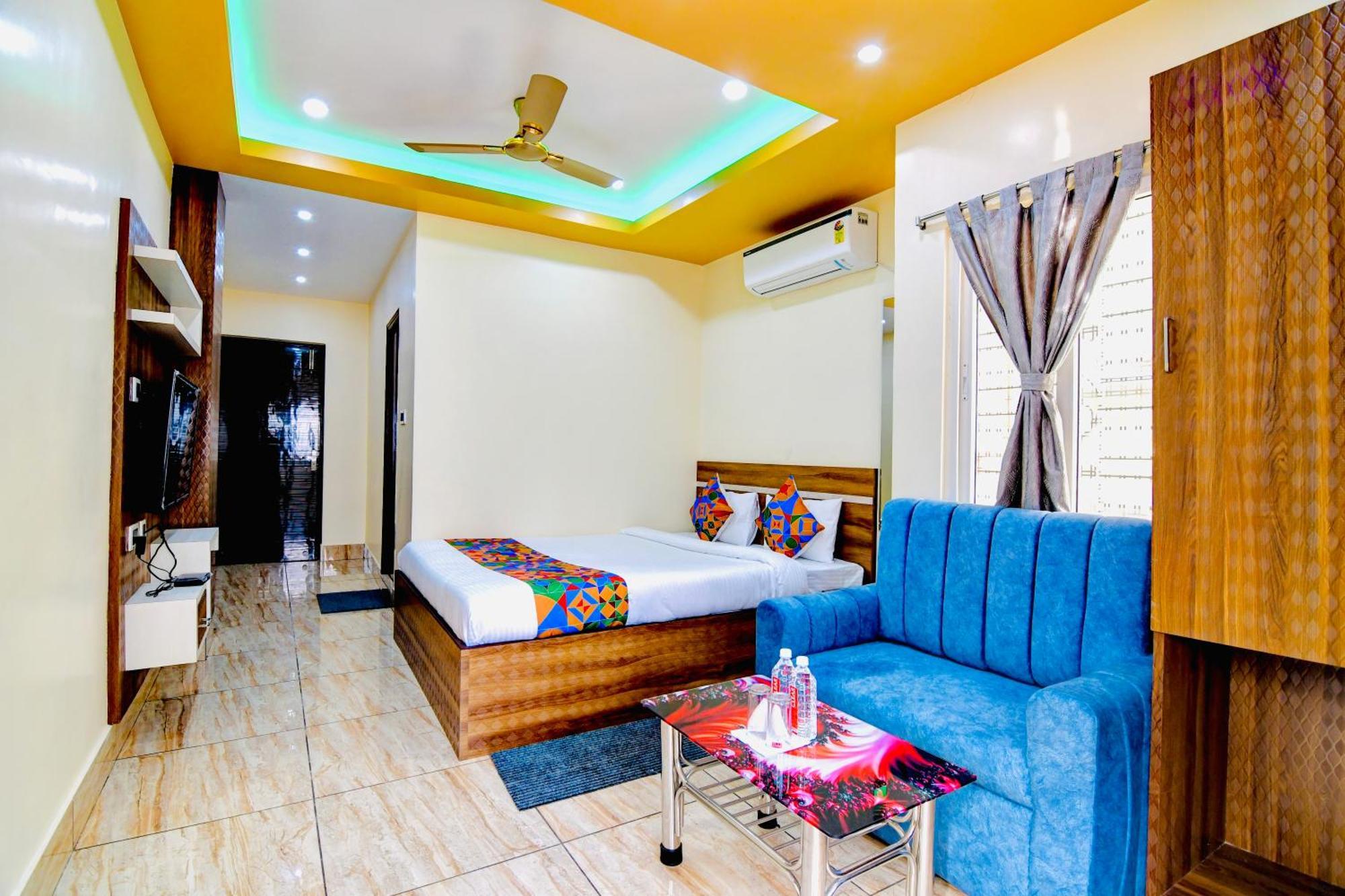 Hotel Kanan Inn Kolkata Bagian luar foto