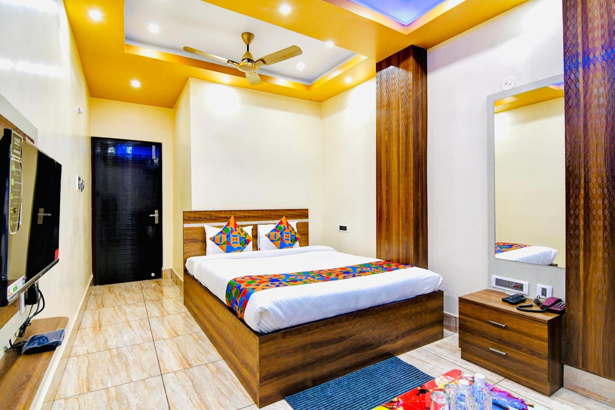 Hotel Kanan Inn Kolkata Bagian luar foto