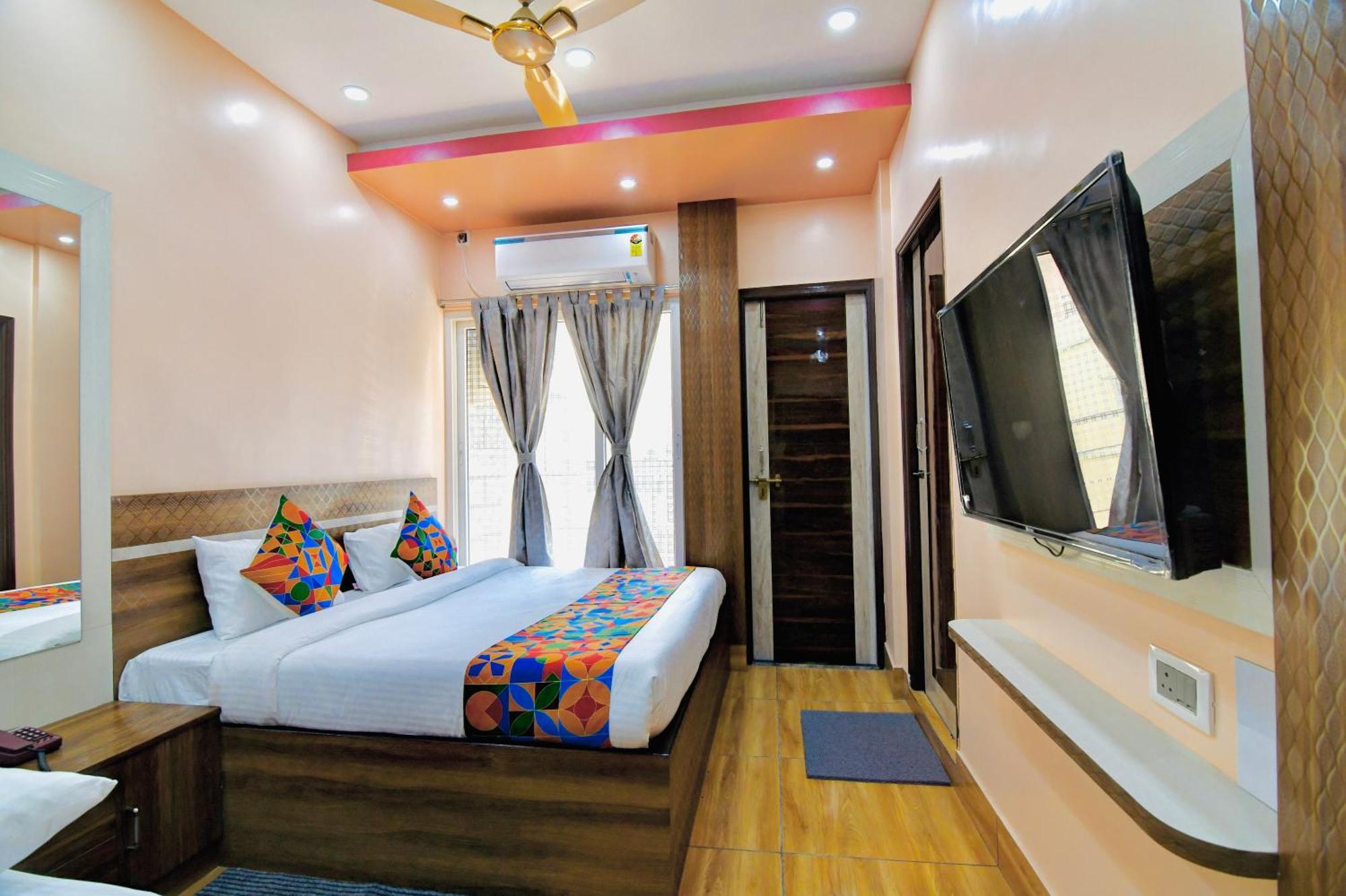 Hotel Kanan Inn Kolkata Bagian luar foto