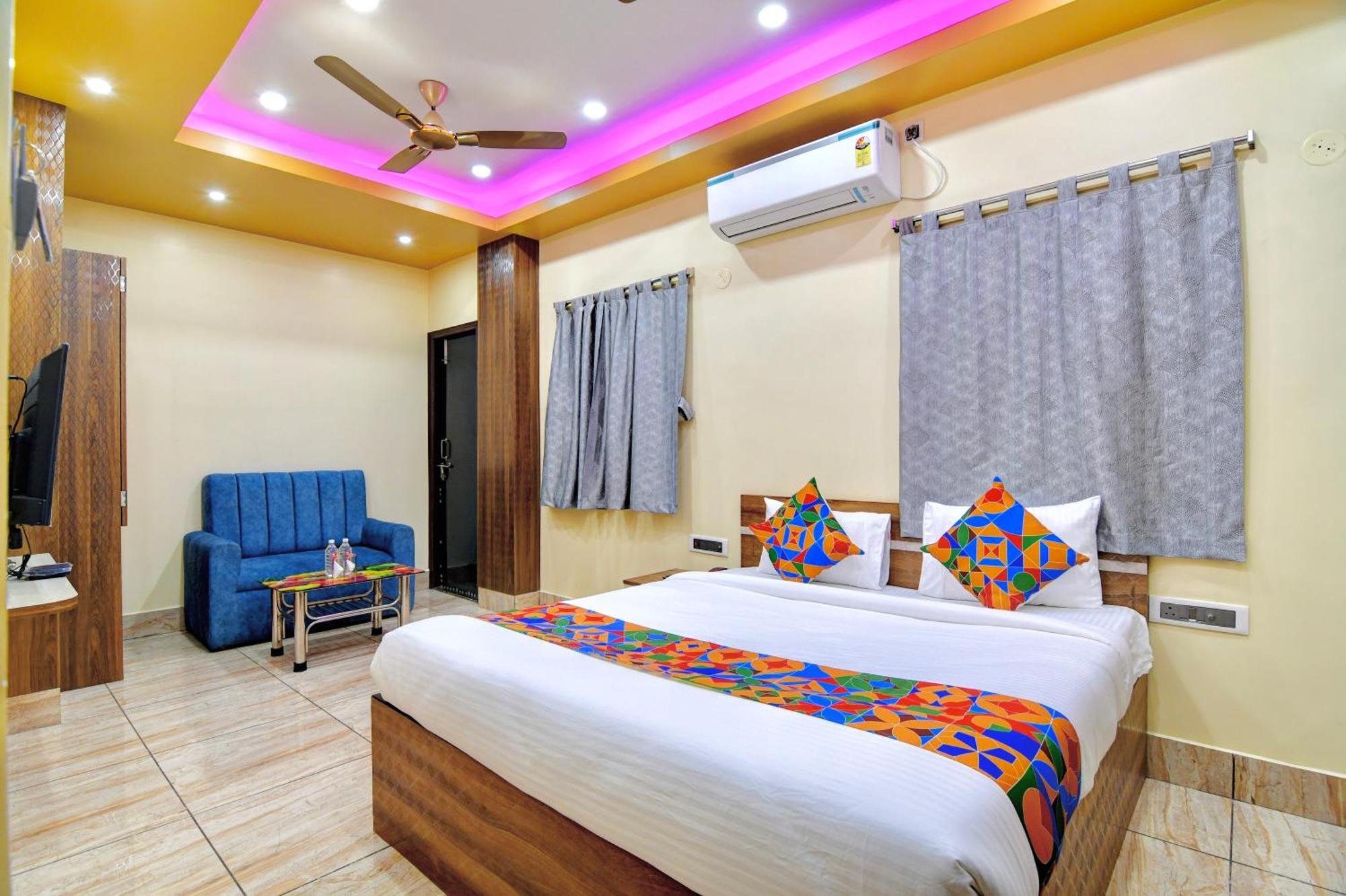 Hotel Kanan Inn Kolkata Bagian luar foto