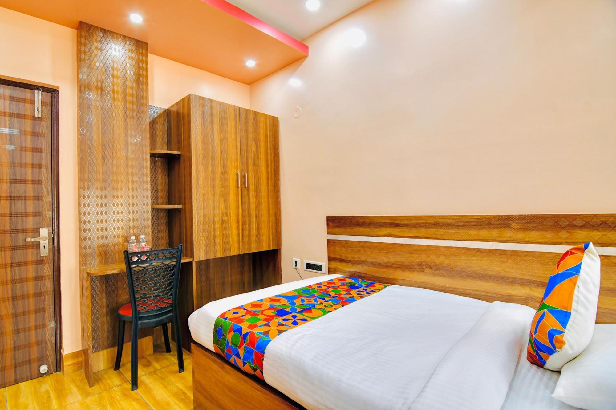 Hotel Kanan Inn Kolkata Bagian luar foto